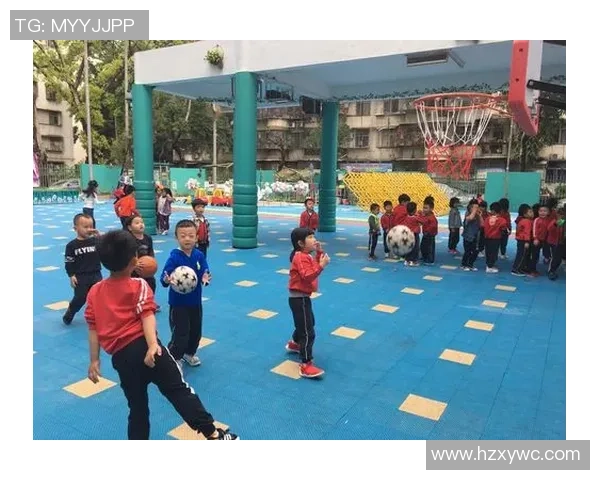 快乐的足球时光一年级小朋友们的踢球故事与精彩瞬间